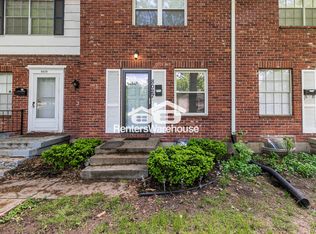 8027 E 88th St, Kansas City, MO 64138