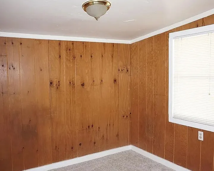 838 E Adams St #1 — Photo 6
