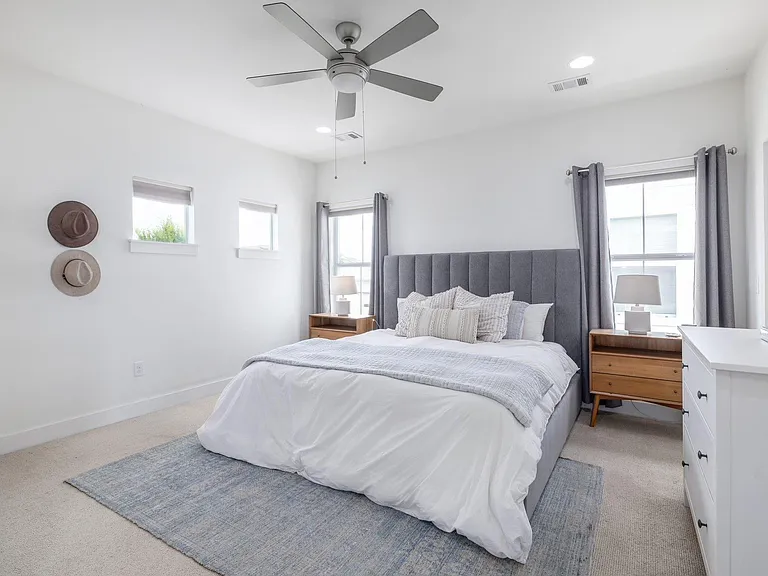 2705 Halcyon Dr #7 — Photo 8