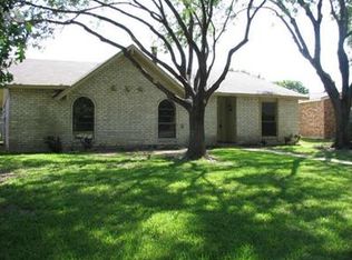5233 Cook Cir, The Colony, TX 75056