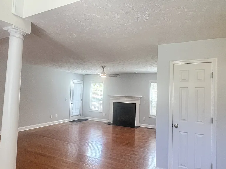 116 Grover Pl — Photo 4