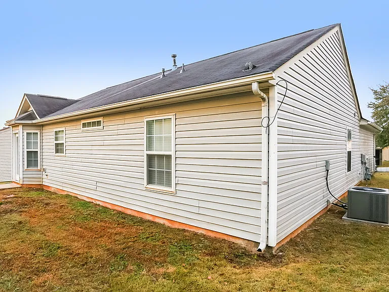 5880 Mahogany Pl SW — Photo 15