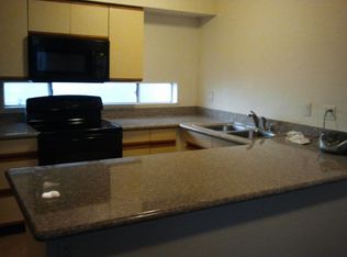 2696 E Silk Oak Dr, Tempe, AZ 85281