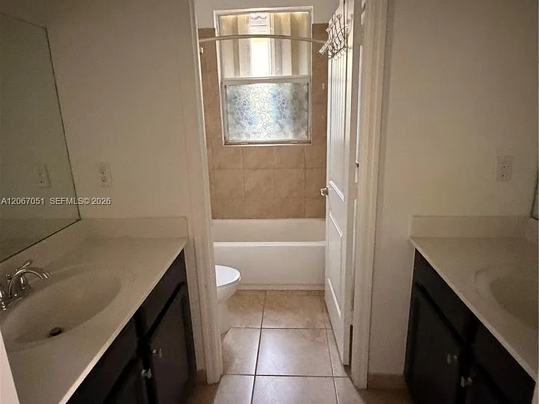 11851 SW 248th Ter — Photo 22