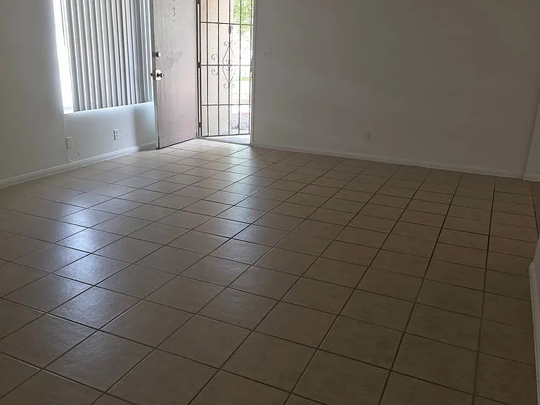 3204 N Michael Way — Photo 4