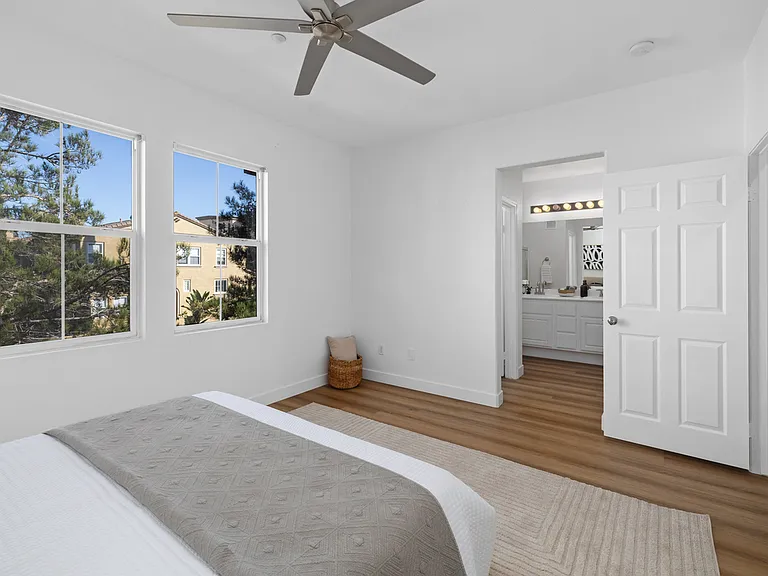 13285 Calle Del Campo #5 — Photo 28