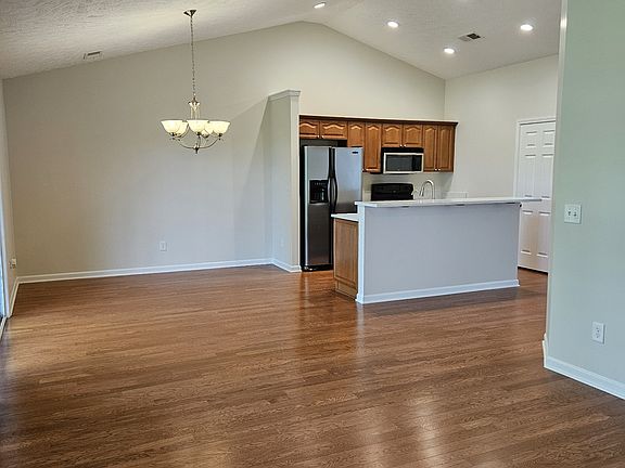 2nd image of 395 Devon Chase Hl Unit 303
