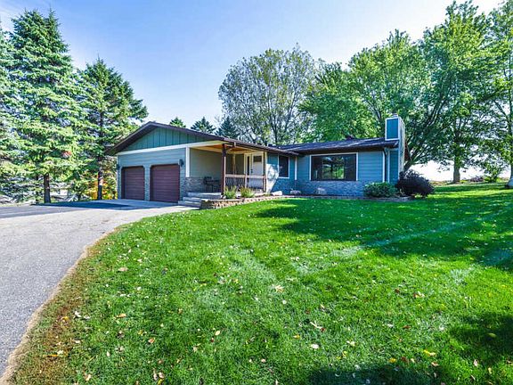 2nd image of 22112 River Oaks Dr