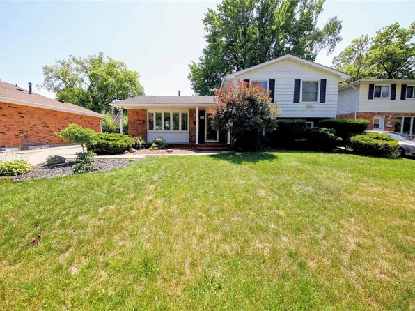 883 Assiniboine Cres, Sarnia, ON N7T 7N7