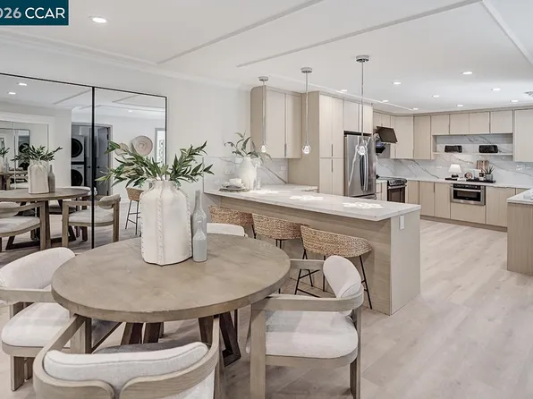 1140 Fairlawn Ct APT 2, Walnut Creek, CA 94595