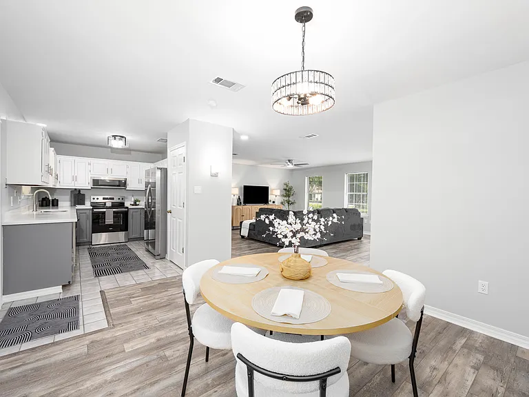 14057 Randall Ave — Photo 9