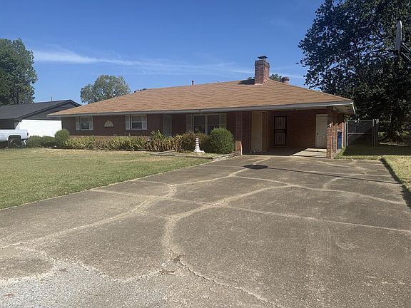 2nd image of 128 Terrace Dr