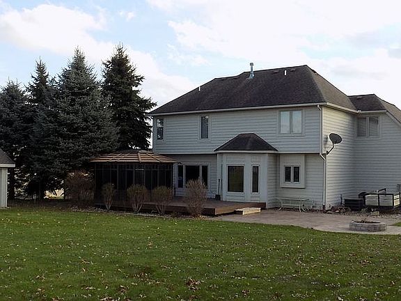 2nd image of 8521 Glen Haven Dr
