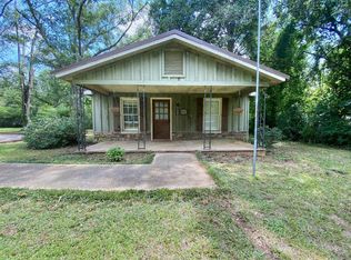 855 New Hutchinson Mill Rd, Lagrange, GA 30240