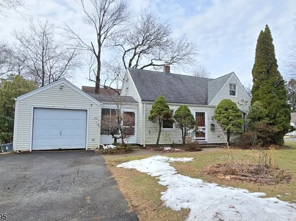 21 Romondt Rd, Pequannock Twp., NJ 07444
