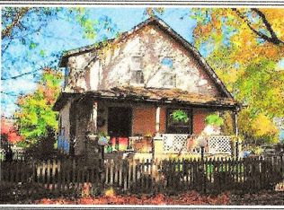 310 W Vine St, Champaign, IL 61820