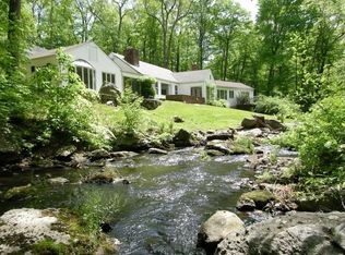 34 N Porchuck Rd, Greenwich, CT 06831