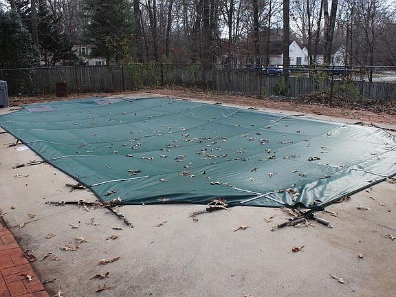 4th image of 214 Woodville Dr