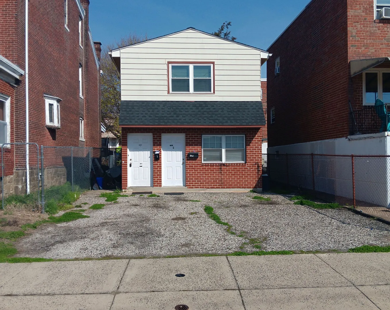 5304 Jackson St — Photo 1