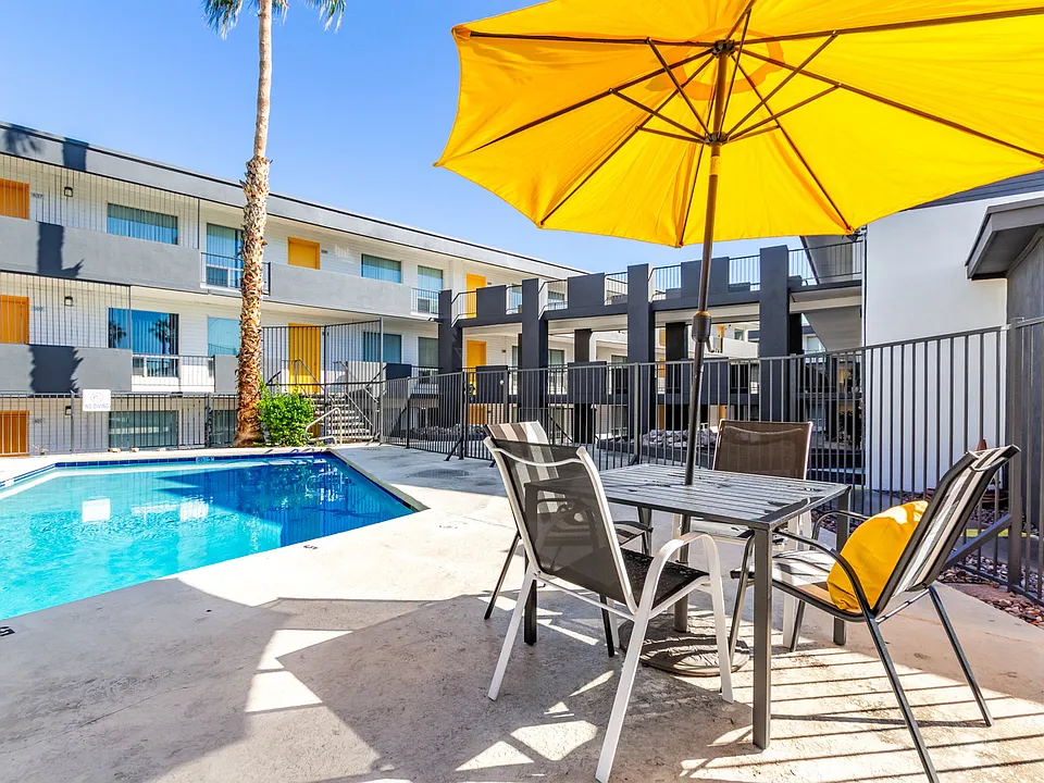 Radius Apartments