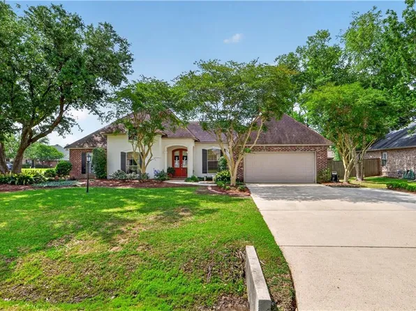 3200 Range Ct, Mandeville, LA 70448