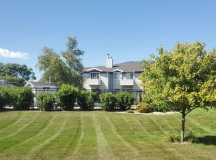 6601 Mariner Dr, Racine, WI 53406