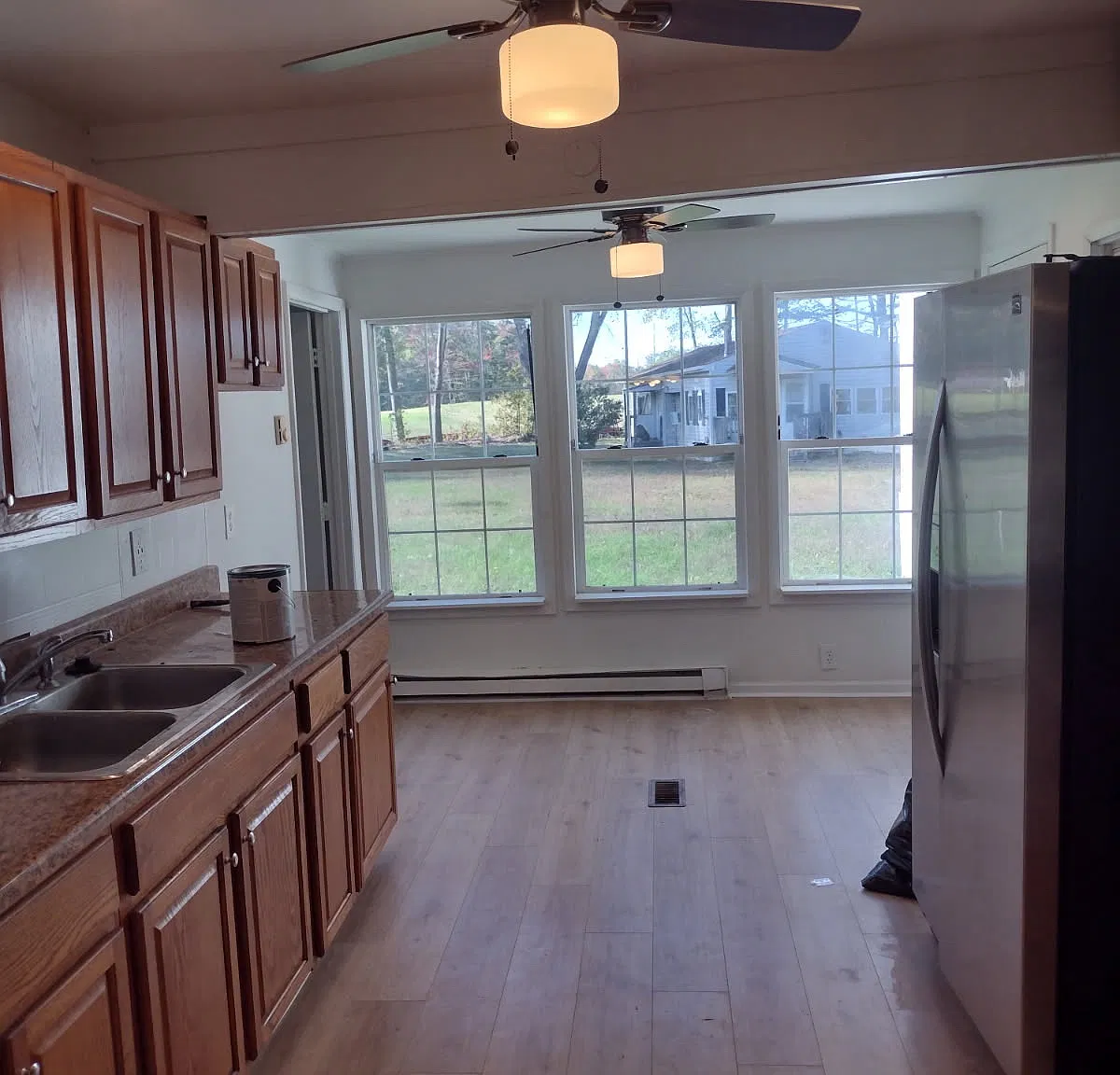 7 bed, 2781 sqft, $1,000 — Photo 2