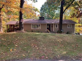 19 Roxanne Blvd, Highland, NY 12528
