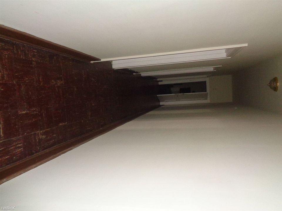 1st image of 14 N Huron St