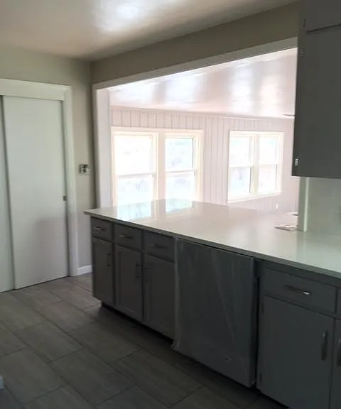903 Kingsley Ave — Photo 12