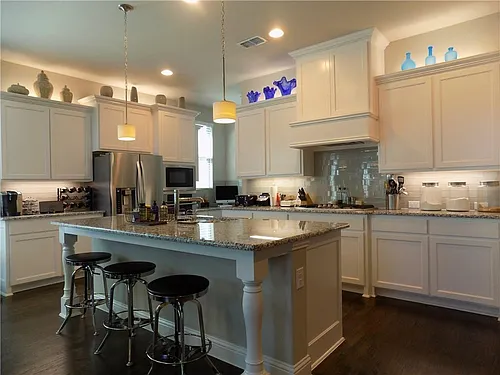 2440 Vaquero Ln Photo 1
