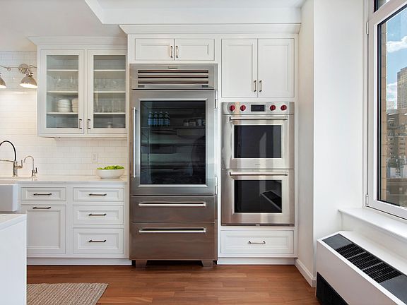 5th image of 400 E 51st St APT 7E