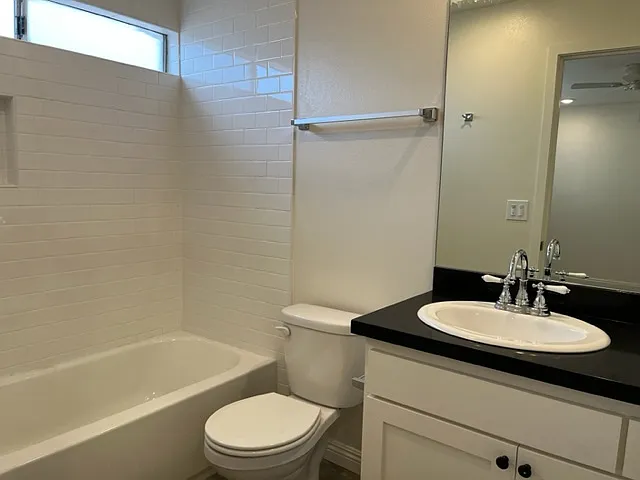 Cantara Townhomes — Photo 14