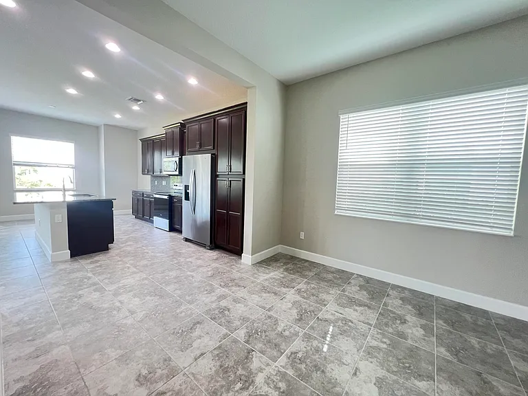 14998 Goldspar Ct — Photo 7