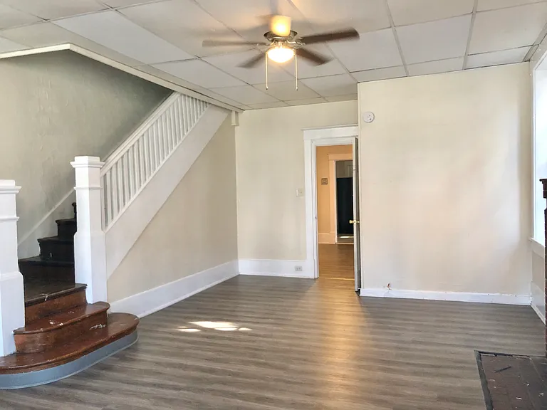 1842 Market St #1 — Photo 2