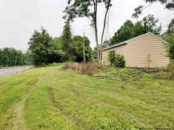 436 Upper North Rd, Lloyd, NY 12528