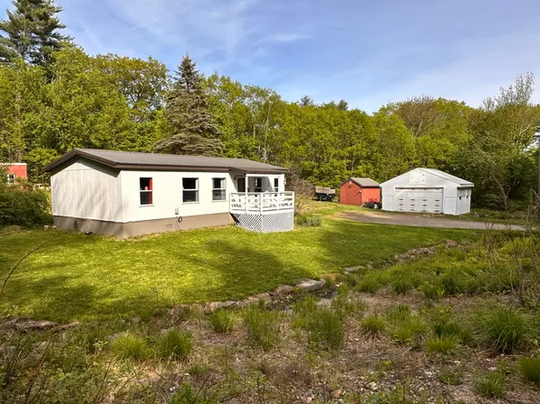 99 Dixon Road, Lebanon, ME 04027
