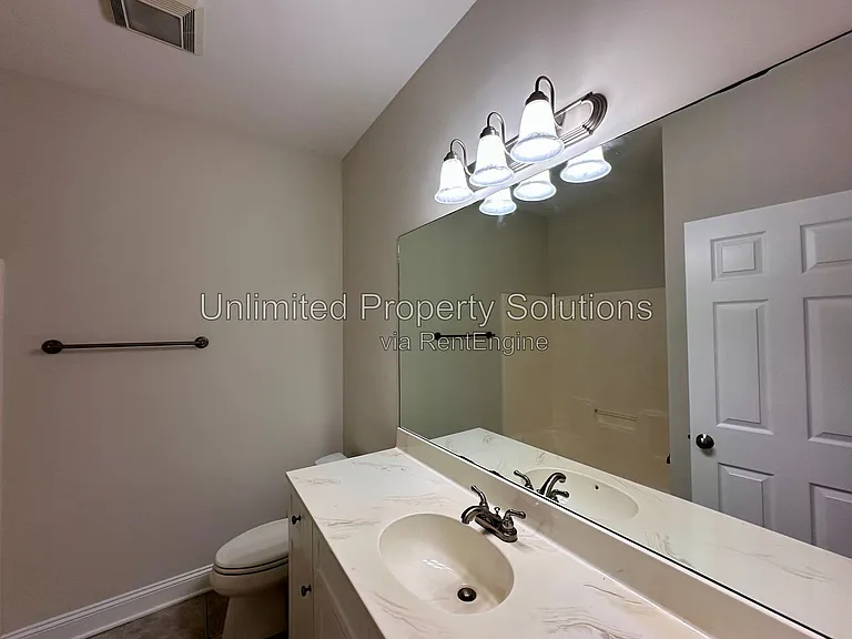 5009 Whitner Dr — Photo 17