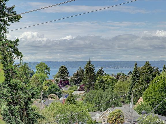 Views from deck of Puget Sound and Fauntleroy Ferry, beautiful setting high above it all.