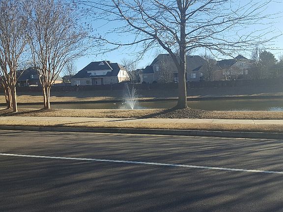 walking & bike path in sub