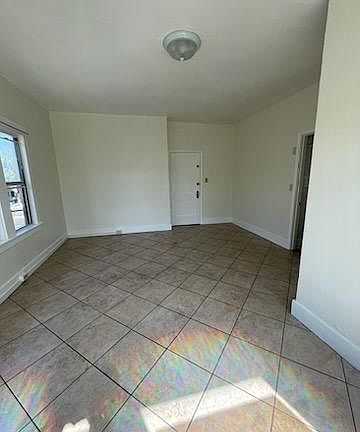 2nd image of 354 Chestnut Ave APT 19