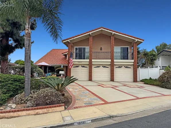 19441 Summer Breeze Ln, Huntington Beach, CA 92648