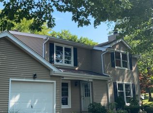 99 Blue Ridge Rd, Penfield, NY 14526