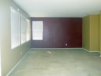 4th image of 15225 Blue Spruce Ln