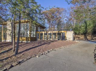3205 Mountain View Dr, Tannersville, PA