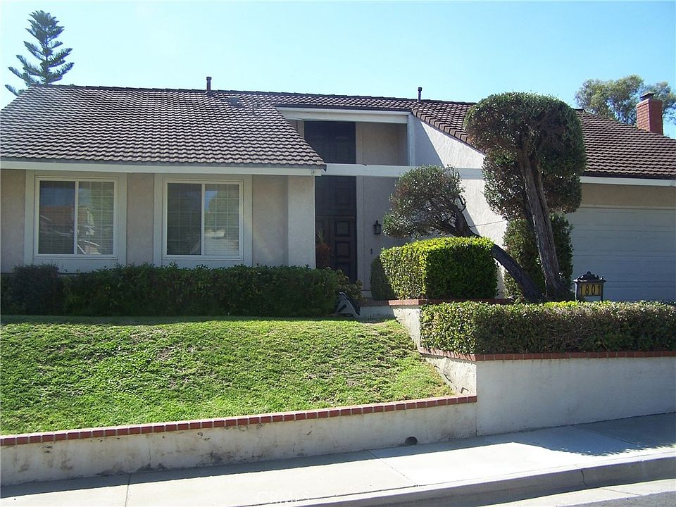 2nd image of 1801 Via Palomares