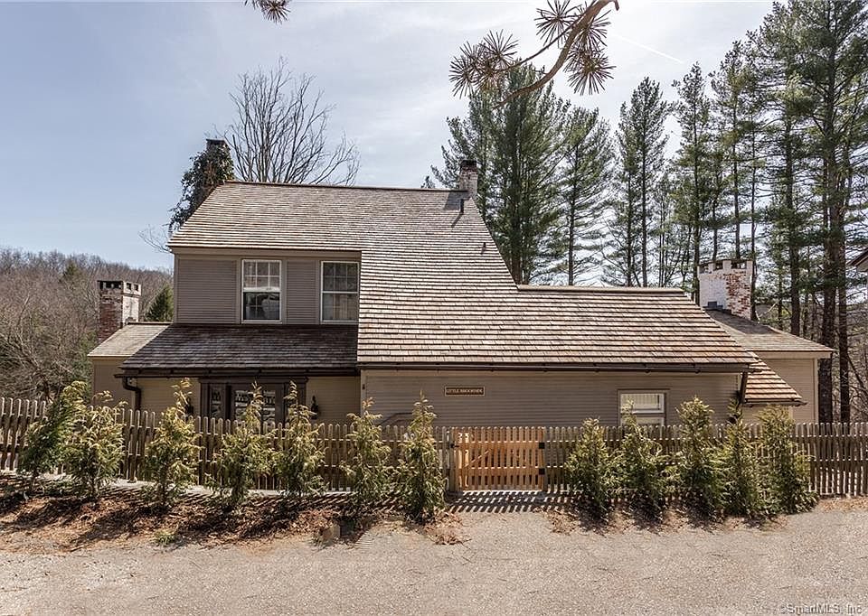 11 Squire Road