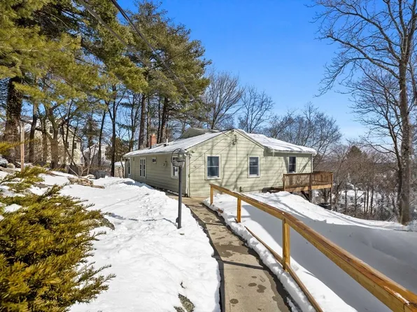 43 Woodside Ln, Arlington, MA 02474