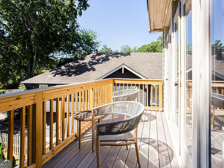 524 Seminole Ave NE — Photo 75
