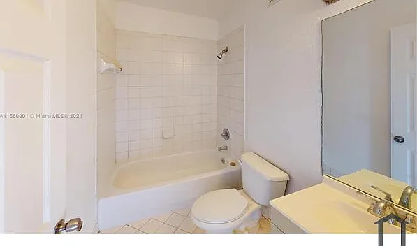 2911 SE 13th Rd #206 — Photo 13